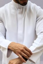 Men’s Arabian Noor-e-White Jubba - Image 2