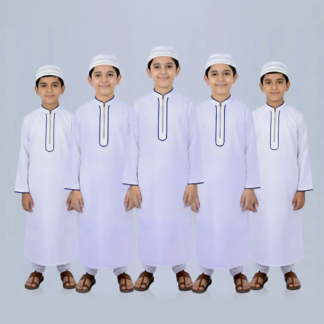 white jubba.jpg_converted
